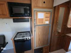 2002 Forest River Sandpiper T25 Toy Hauler, $ 12,000