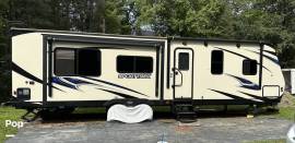 2018 Venture RV SportTrek 312VRK, $ 21,000
