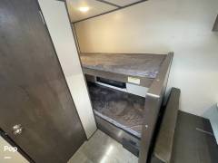 2022 Coleman Lantern LT 17B, $ 14,500