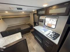 2022 Coleman Lantern LT 17B, $ 14,500