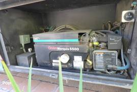 1999 Holiday Rambler Vacationer 32CG, $ 22,500