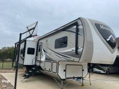 2021 Highland Ridge Mesa Ridge 374 BHS, $ 94,500