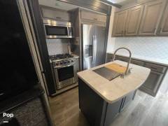 2021 Highland Ridge Mesa Ridge 374 BHS, $ 94,500