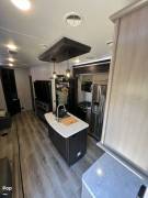 2021 Highland Ridge Mesa Ridge 374 BHS, $ 94,500