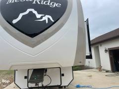 2021 Highland Ridge Mesa Ridge 374 BHS, $ 94,500