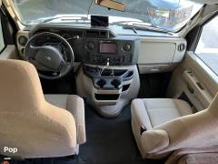 2012 Thor Motor Coach Four Winds 28Z, $ 41,999