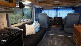 1996 Four Winds Hurricane M29D, $ 22,750