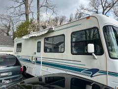 1996 Four Winds Hurricane M29D, $ 22,750