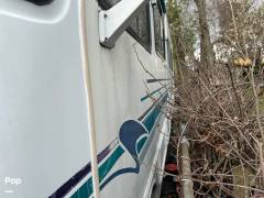 1996 Four Winds Hurricane M29D, $ 22,750