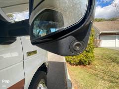 2016 Forest River Sunseeker 2860DS, $ 54,999