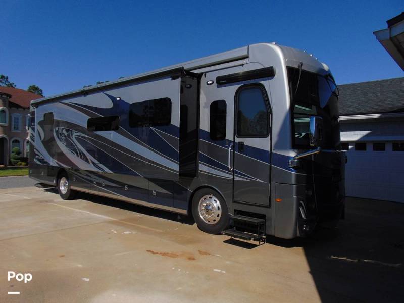 2021 Holiday Rambler Armada 40M, $ 299,900