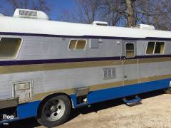 1971 Newell Coach 30, $ 25,250