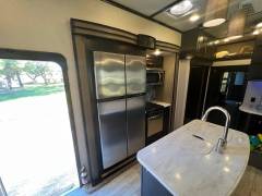 2017 Grand Design Momentum 399th, $ 74,000