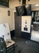 2017 Grand Design Momentum 399th, $ 74,000
