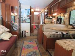 2013 Thor Motor Coach Chateau 31F, $ 45,000