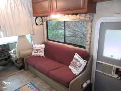 2013 Thor Motor Coach Chateau 31F, $ 45,000