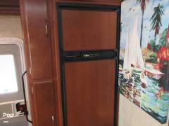 2013 Thor Motor Coach Chateau 31F, $ 45,000