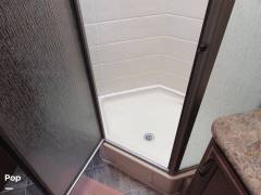 2013 Thor Motor Coach Chateau 31F, $ 45,000