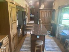 2015 Forest River Cedar Creek 38CK, $ 26,000