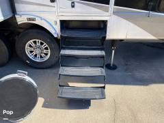 2015 Forest River Cedar Creek 38CK, $ 26,000