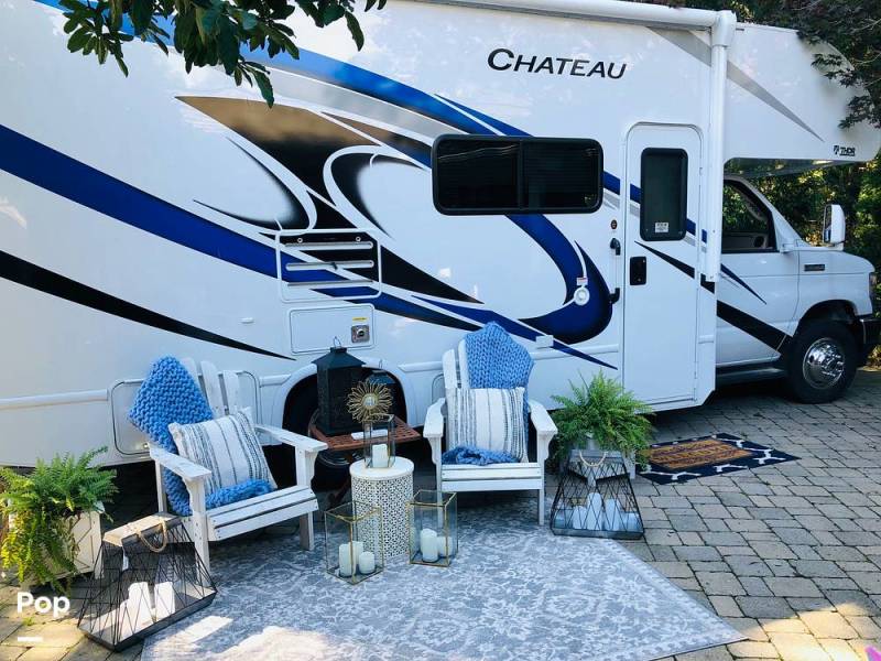 2022 Thor Motor Coach Chateau 24F, $ 89,000