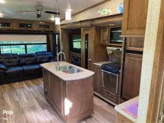 2016 Forest River Sabre 365MB, $ 41,150