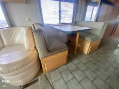 1999 Monaco Diplomat 38A, $ 36,500