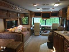 2008 Fleetwood Terra LX 34N, $ 27,000