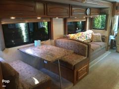 2008 Fleetwood Terra LX 34N, $ 27,000