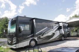 2018 Coachmen Sportscoach 409BG, $ 286,000