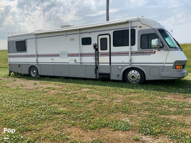 1994 Newmar Kountry Star 40CBSA, $ 45,000