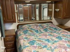1994 Newmar Kountry Star 40CBSA, $ 45,000