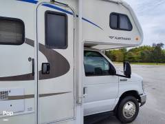 2009 Fleetwood Jamboree Sport 31W, $ 29,900