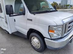 2009 Fleetwood Jamboree Sport 31W, $ 29,900