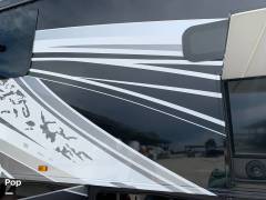 2021 Jayco Seneca Prestige 37K, $ 225,000