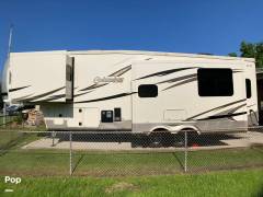2020 Palomino Columbus 298RL, $ 44,000