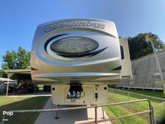 2020 Palomino Columbus 298RL, $ 44,000