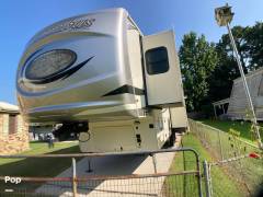 2020 Palomino Columbus 298RL, $ 44,000