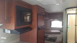 2009 Thor Motor Coach Freedom Elite 23S, $ 49,500