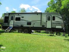 2019 Keystone Springdale 271RL, $ 18,500