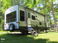 2019 Keystone Springdale 271RL, $ 18,500