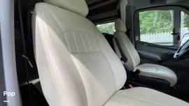 2015 Winnebago View 24J, $ 67,000