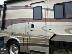 2012 Winnebago Sightseer 33C, $ 49,900