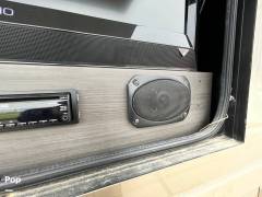 2012 Winnebago Sightseer 33C, $ 49,900