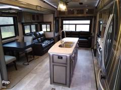 2020 Keystone Montana 3781RL, $ 60,000