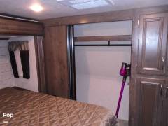 2019 Keystone Montana High Country 362RD, $ 59,500