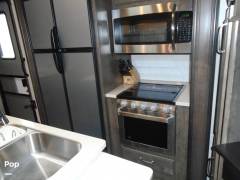 2019 Keystone Montana High Country 362RD, $ 59,500