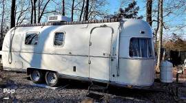 1976 Airstream Argosy 26 Twin, $ 19,900
