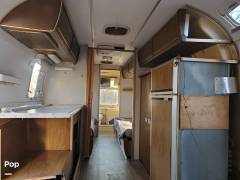 1976 Airstream Argosy 26 Twin, $ 19,900