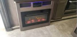 2018 CrossRoads Cruiser Aire CR28RD, $ 50,000